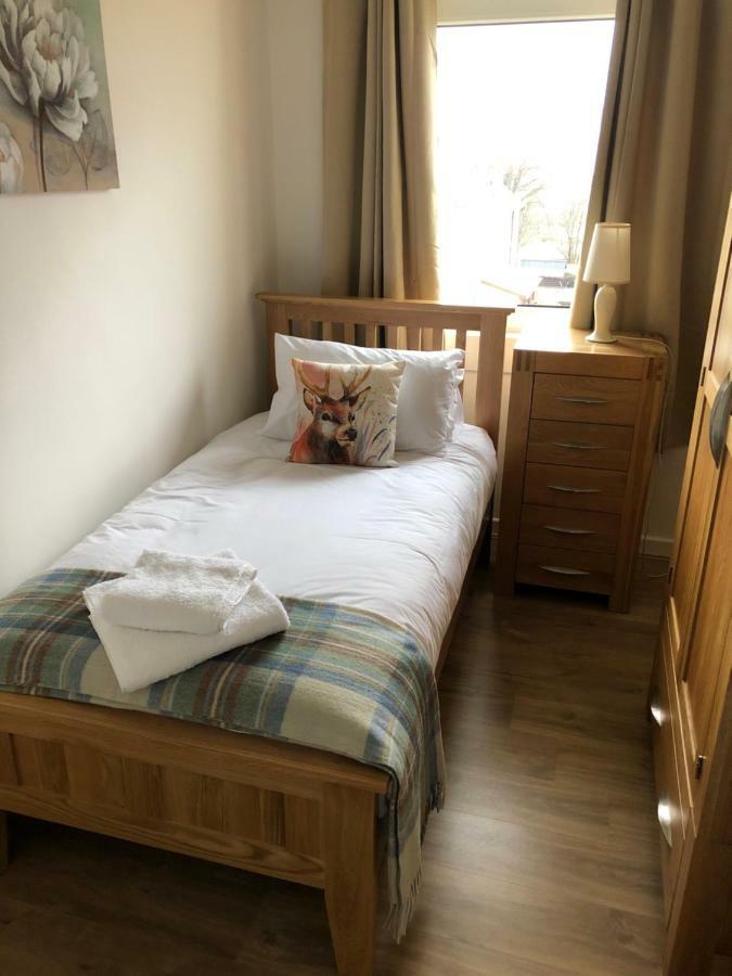 Apartamento 12 Lochiel Road Fort William Exterior foto